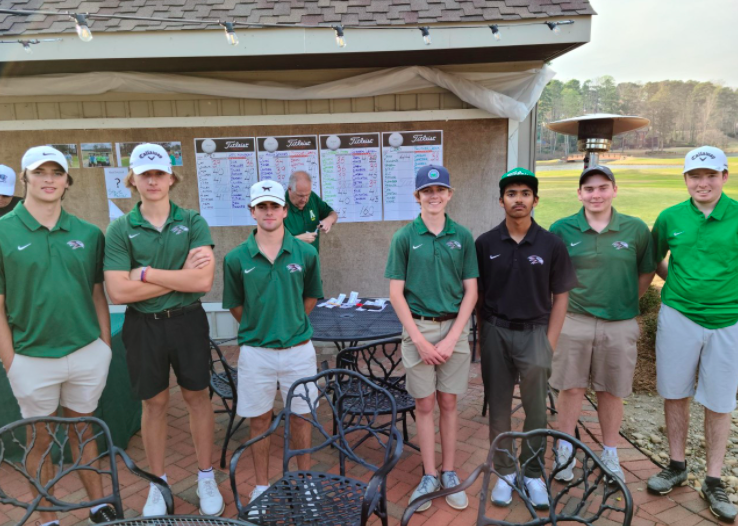 Some players of the mens golf team. L to R: Kyle Gregory, Will Mitchell, James Rico, Jake Lewis, Shlok Jain, Ryder Boulia, and Quin Polin.