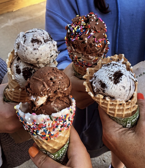 Cookies n Cream, sprinkle waffle cones, chocolate with nuts: Ice cream is perfect for the summer! 