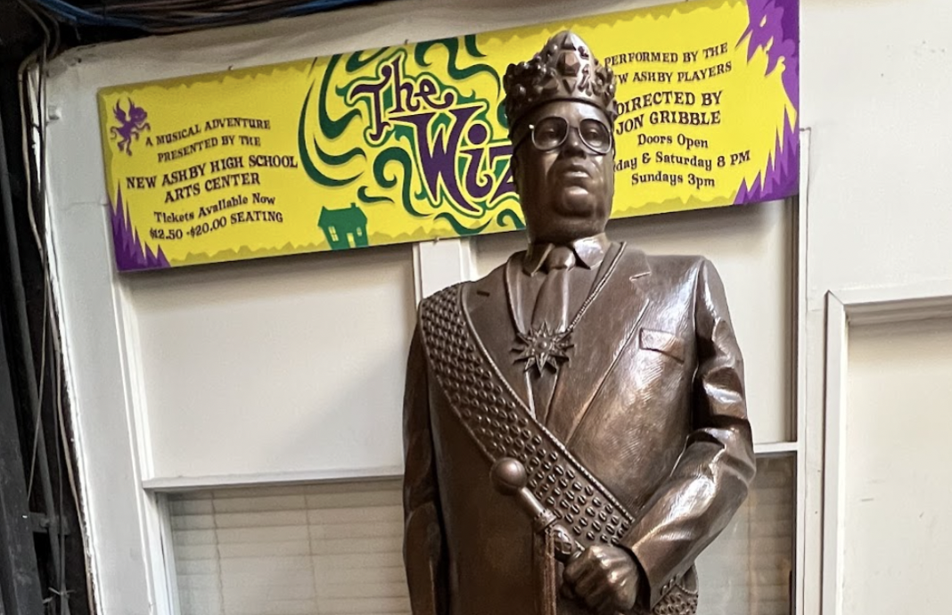 The statue pictured was featured in the movie “Coming to America,” where Jones portrayed the role of King Jaffe Joffer, father of Eddie Murphy’s Prince Akeem. Jones played the character twice, both in the original as well as its sequel “Coming 2 America.” The statue now resides in the studio lots of Paramount Pictures in Los Angeles. 