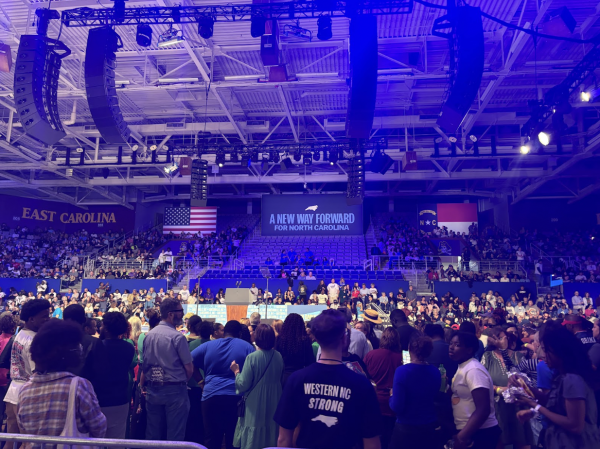 Attendees listen intently to Vice President Harris speech as she promises “Freedom for North Carolina. She discussed a range of issues that voters indicated they thought prevalent, including Hurricane Helene, which struct the western half of the state weeks earlier. 