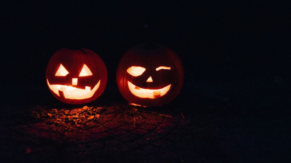 Decorating and carving pumpkins into jack-o-lanterns is an American halloween staple. (Photo by Beth Teutschmann on Unsplash)