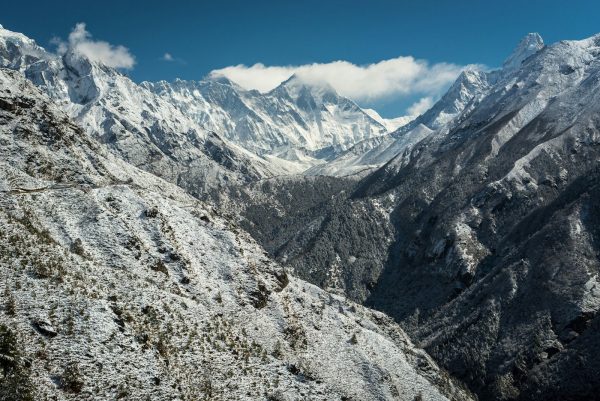 A scenic view of the Himalayan Mountains, where Everest is found, without pollution in sight. Photo used with permission from Go Wild via Unsplash