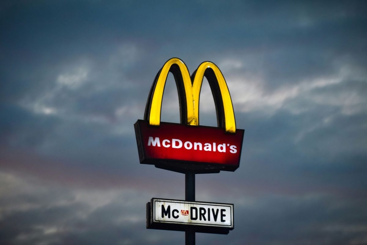 Mcdonald’s Quarter Pound burgers have returned to the menu after investigations confirmed they were not the reason for the e.coli outbreak. Photo used with permission from Jurij Kenda via Unsplash