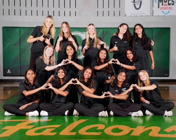 Members of the Sports Medicine team pose together for a team photo. Photo used with permission from Shivani Ganer.