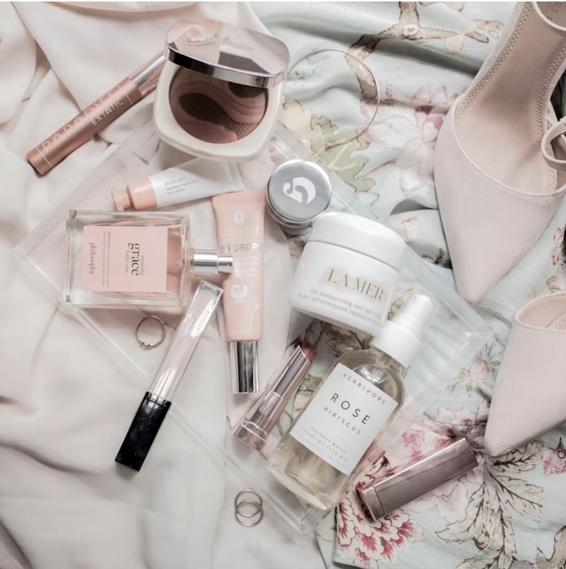 Using the right products can make a huge difference in your finalized prom look! Photo used with permission from Johanne Pold Jacobsen via Unsplash.