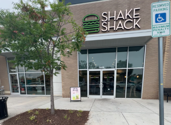 Students may apply to work part-time jobs in retail, fast food and many more. Shake Shack is a common place for Green Hope Students to be seen working at. 